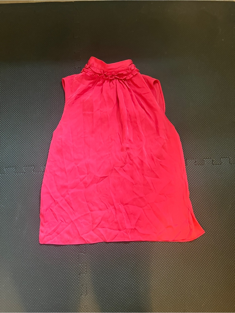 UNGARO Silk Sleeveless Ruffle Neck Women's Top - Hot Pink M